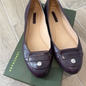 Longchamp Burgundy/ Plum Leather Flats (Size
37.5 / US 7-7.5)